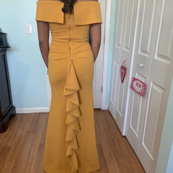 Prom/Event Dress - Picture 3 of 5